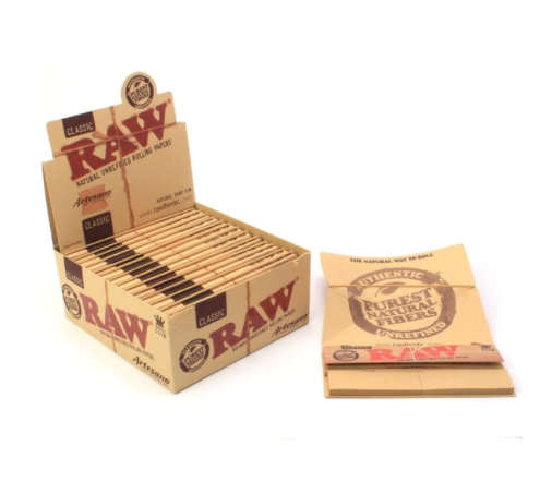 RAW Classic Artesano Rolling Papers with Tips King Size - 15 ct.