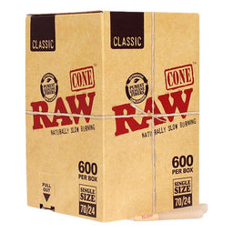 RAW Classic Bulk 70mm/24mm Single Size Pre-Rolled Cones | 600ct