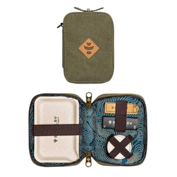 Revelry Traveler Rolling Kit | Assorted Colors