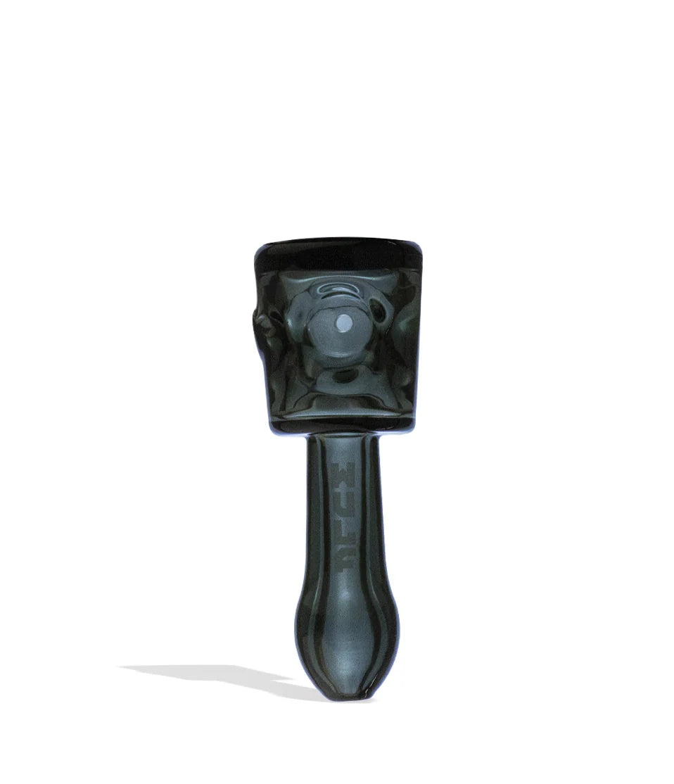 15CT Wulf Bell Glass Hand Pipe